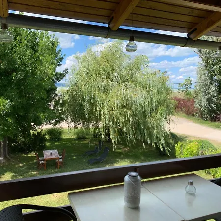 Myzamardi Apartment